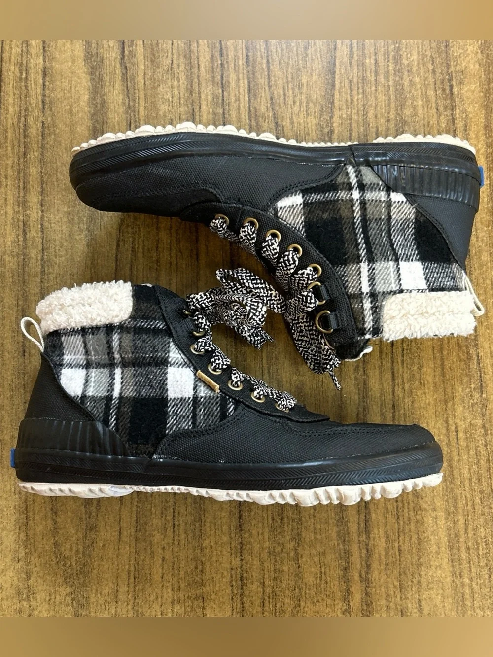 Keds Scout Rain Boot Cozy Thinsulate Water-Repellant Flexible Sole Grip Size 6.5